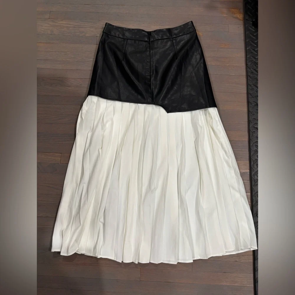 467. Commense Asymmetric Patchwork Faux Leather Chiffon Pleated Maxi Skirt M - Picture 5 of 10